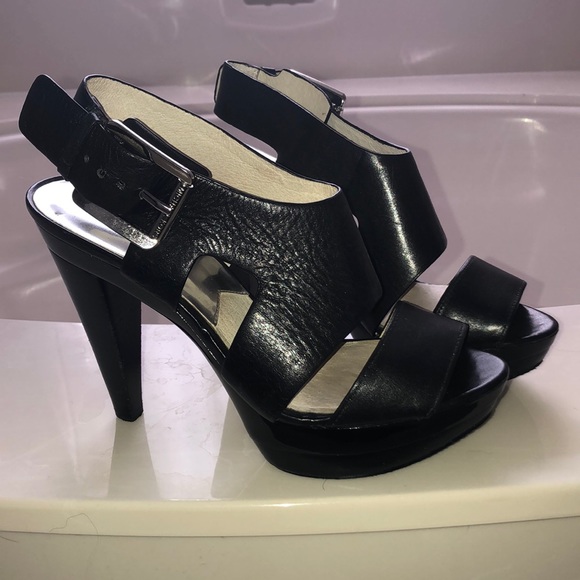 Authentic MICHAEL Michael Kors Black heels. - Picture 2 of 8